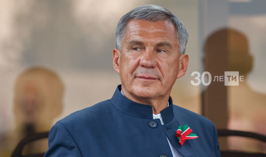 Минниханов поздравил жителей Татарстана с Днем Героев Отечества
