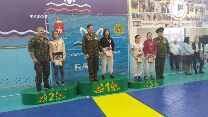 Юные борцы спортшколы вернулись с соревнований из Пермского края с победами 