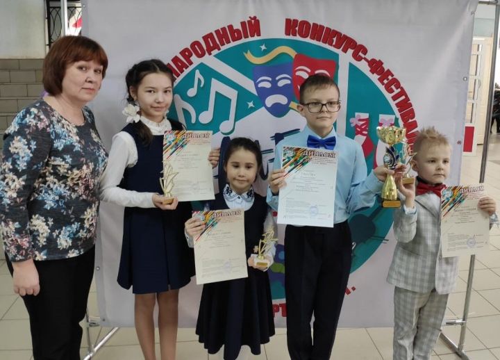 Учащиеся Детской школы искусств добились высоких результатов на международном конкурсе-фестивале