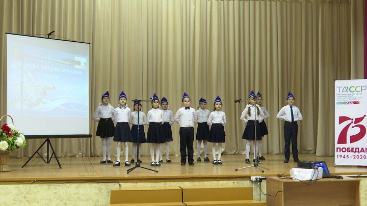 В Доме дружбы народов города Нурлат прошел конкурс патриотической песни