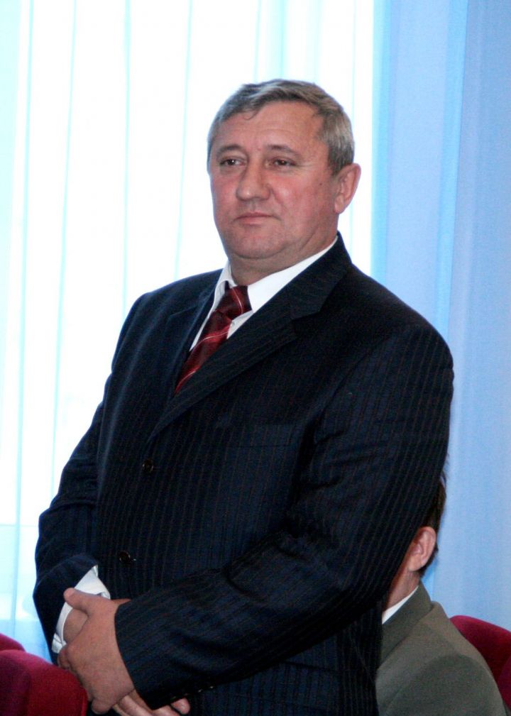 Сегодня работавший в 2008-2013 года Главой Нурлатского района  Наиль Шарапов отмечает юбилей