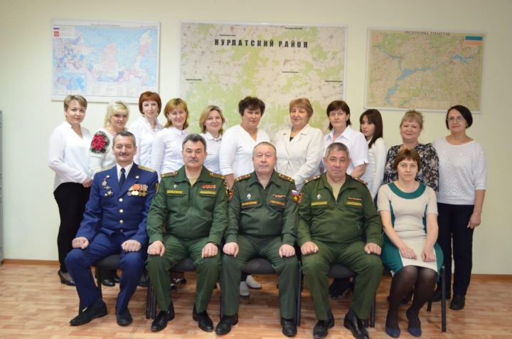 Коллектив военкомата города Нурлат и Нурлатского района отмечает  сегодня профессиональный праздник
