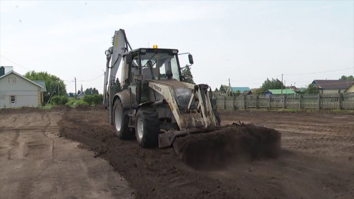 В Чулпанове началось строительство универсальной спортивной площадки по республиканской программе