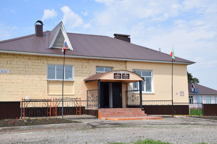 Директорам татарстанских сельских школ будут выданы субсидии