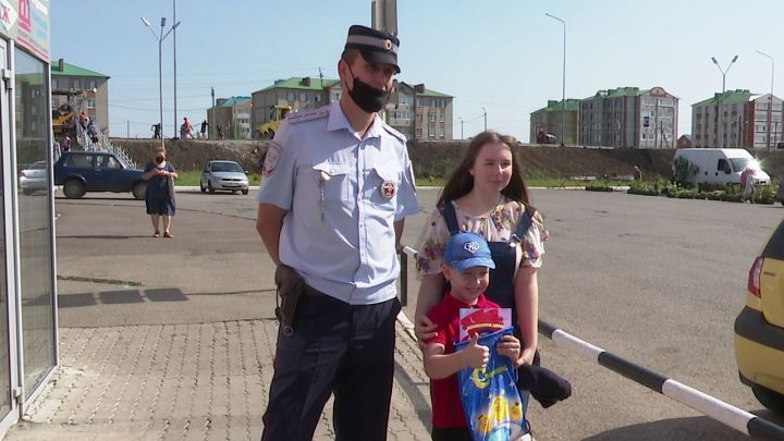 Отдел ГИБДД Нурлатского района проводит профилактическое мероприятие «Ребенок – главный пассажир»
