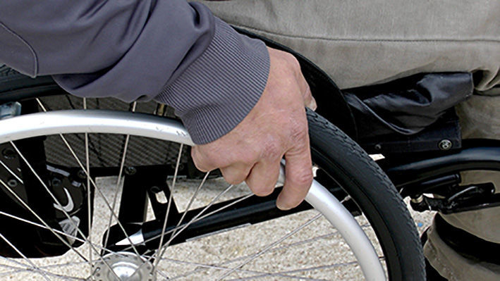 Нурлатская городская прокуратура помогает инвалидам получить технические средства реабилитации