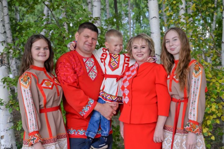 Беловы из Богдашкина успешно представили Нурлатский район в финале конкурса «Нечкэбил-2021»