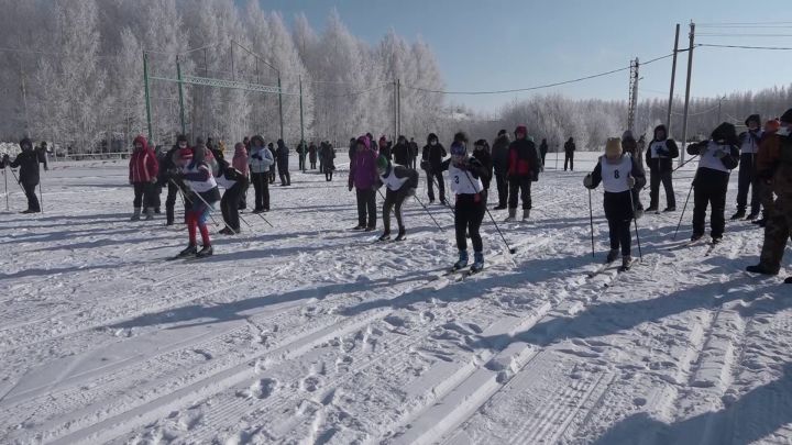 В Нурлате прошли соревнования по спринтерской эстафете «Отцы и дети»