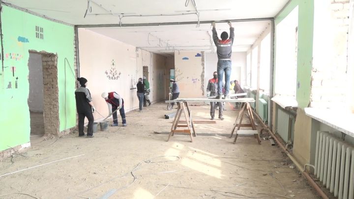 В Нурлате начали капитально ремонтировать детский сад «Белочка»