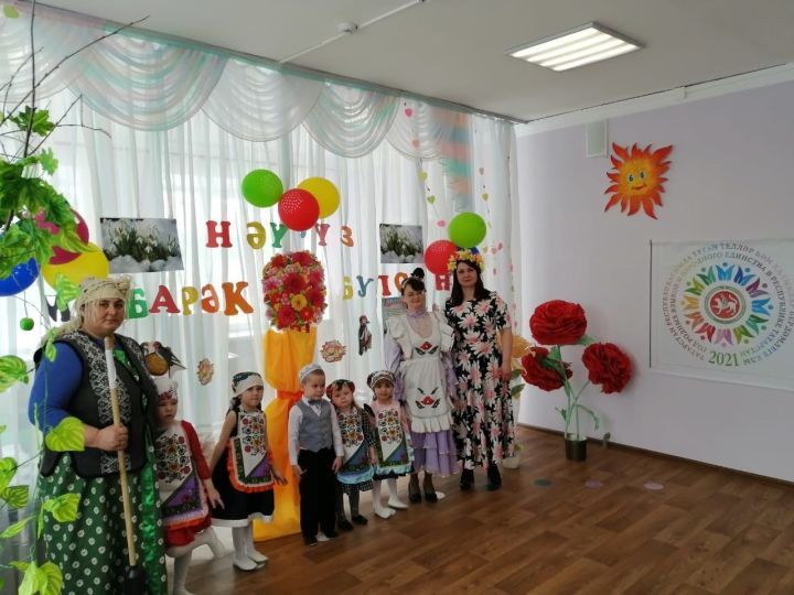 В Новоиглайкинском детском саду весело отметили Навруз