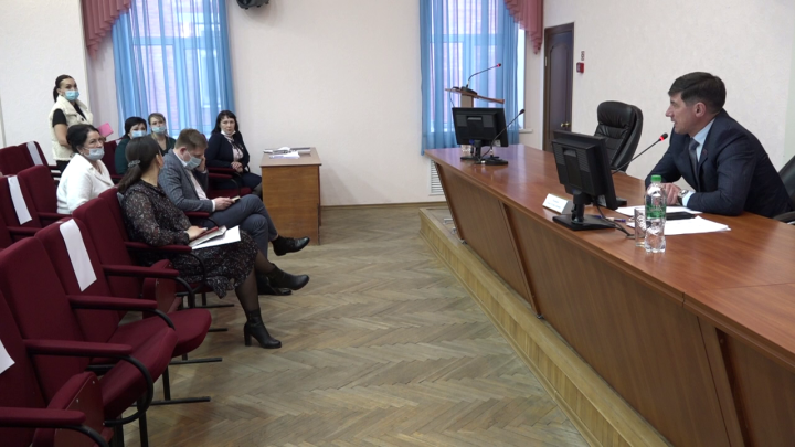 В Нурлате прошло заседание районной комиссии по реализации законодательства о родных языках