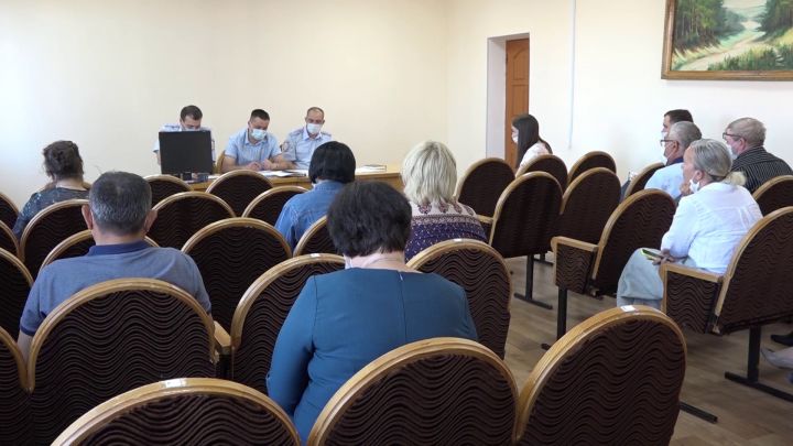 Состоялось заседание комиссии по обеспечению безопасности дорожного движения в Нурлатском районе