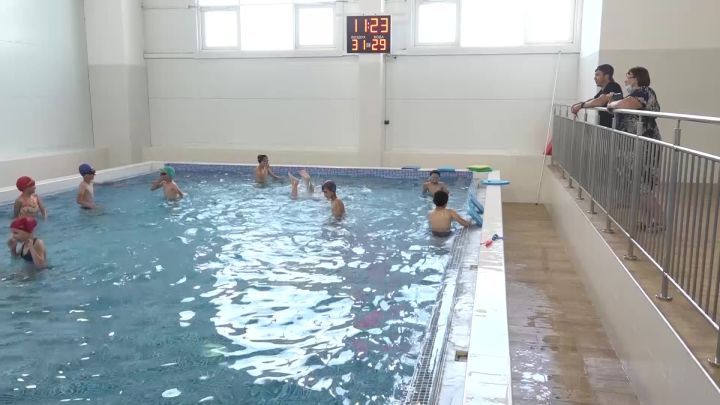 Более 300 учащихся сельских школ Нурлата научатся плавать