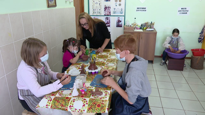 В Нурлате работает студия глиняной игрушки «Весёлые гончарята»