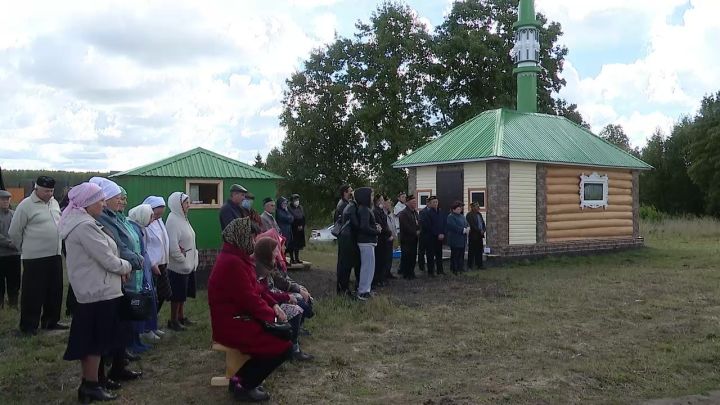 В деревне Нариманово открылась мечеть