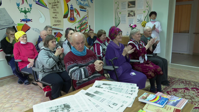 «Нурлат-информ» провел в Доме престарелых и инвалидов интересное мероприятие для пожилых людей