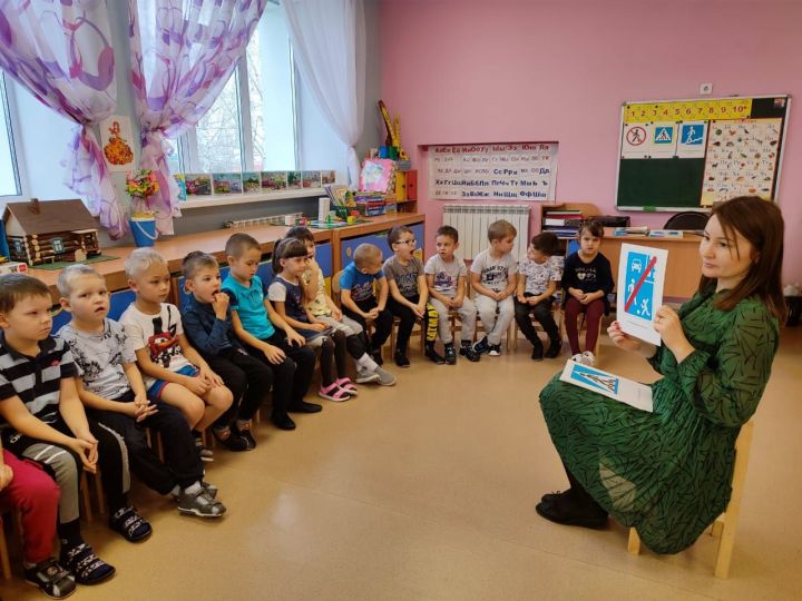 В Нурлатском детском саду «Росинка» провели профилактику дорожно-транспортного травматизма
