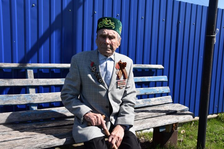 В Нурлатском районе ушел из жизни ветеран войны Рашит Шагитович Гатин