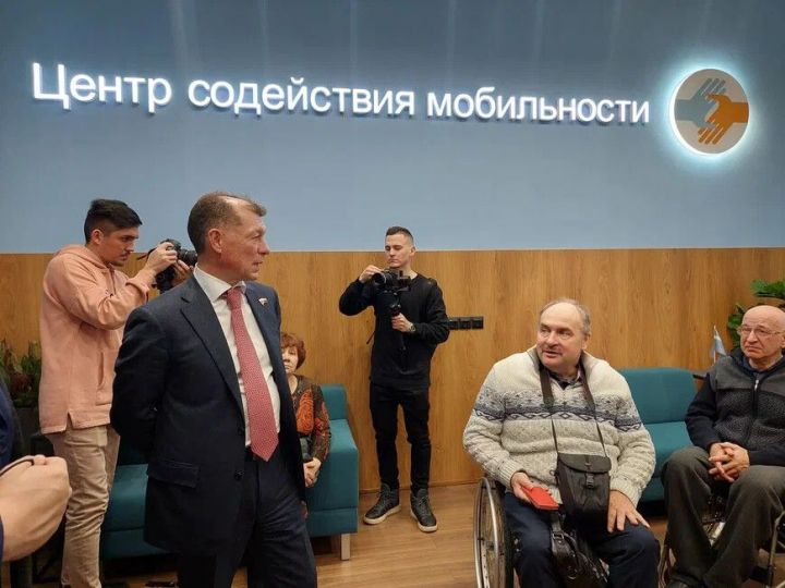 В Казани на вокзале открыли зону ожидания для маломобильных пассажиров