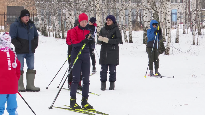 В Нурлате состоялись открытые соревнования по лыжным гонкам нового зимнего спортивного сезона