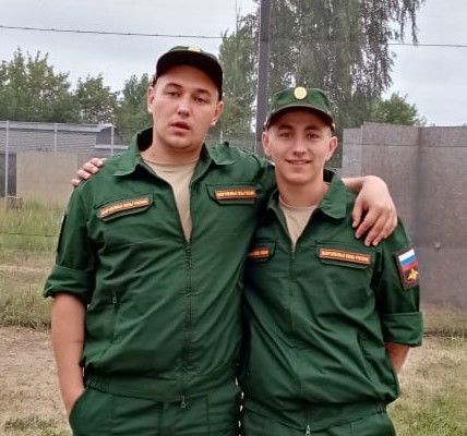 Нурлатского солдата Ивана Сажнова ждут домой из армии к 20-летию