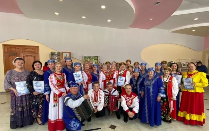 Нурлатцы успешно выступили на зональном этапе республиканского фестиваля «Балкыш» в Алексеевске