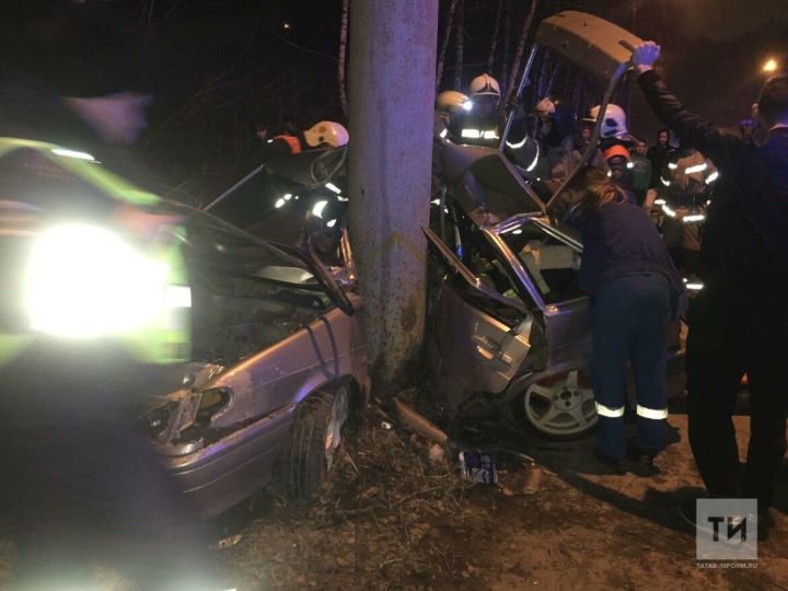 В результате аварии в Казани погибли парень и девушка