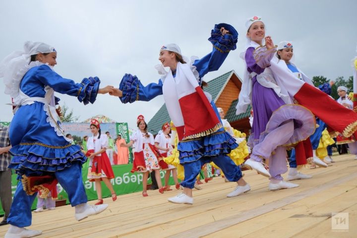 Президент Республики Татарстан утвердил даты проведения праздника Сабантуй