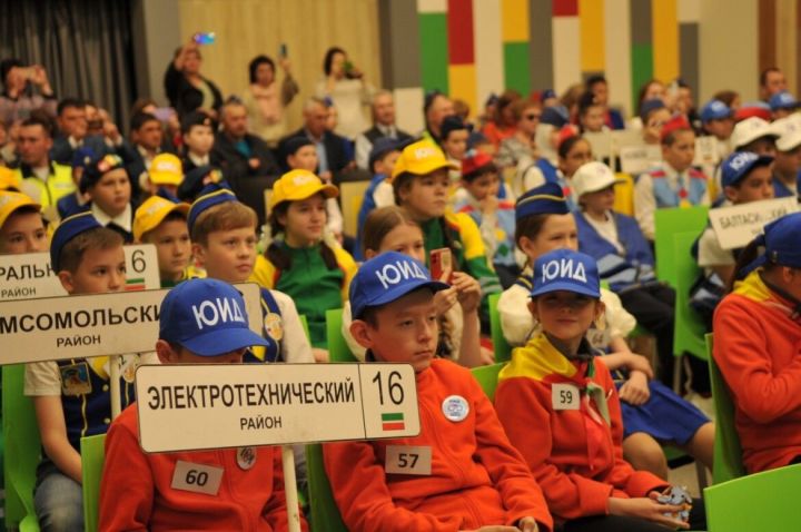 Казанские школьники стали победителями республиканского конкурса "Безопасное колесо"