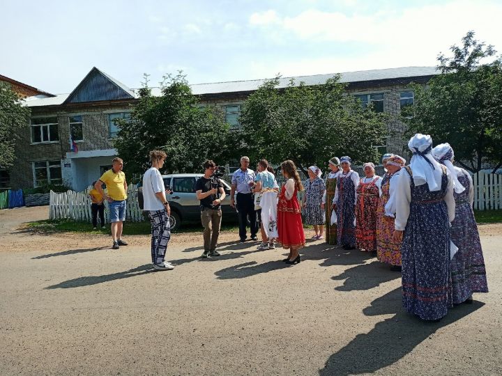 Жители села Селенгуши Нурлатского района приняли участие в съёмках документального фильма