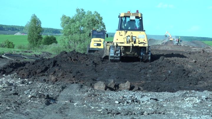 Дорожники Нурлата ведут работы по капитальному ремонту автодороги Кузайкино-Нурлат