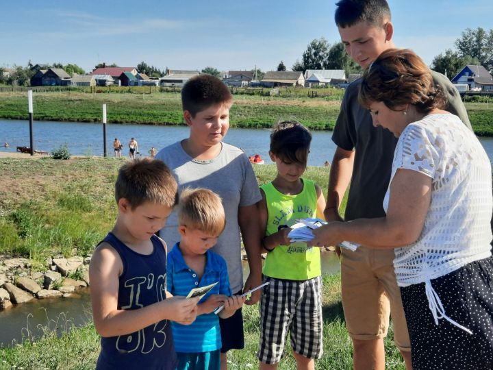 Нурлатцам напомнили основные правила поведения на воде