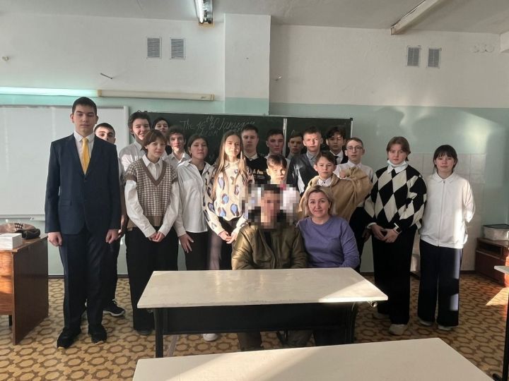 В Нурлатской городской школе №9 прошел Урок мужества