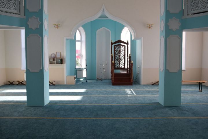 В мечетях Татарстана праздничный намаз Ураза-байрама в этом году начнется позже обычного
