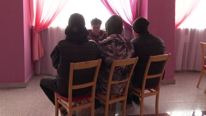 В Нурлате на ярмарке вакансий рассказали о военной службе по контракту