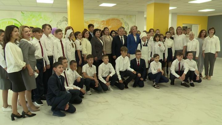 В школе №9 города Нурлат после капитального ремонта открылся пищеблок