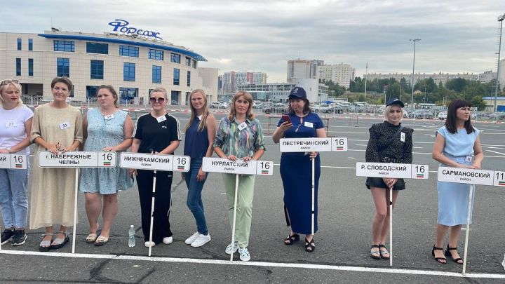 Нурлатская автоледи успешно выступила в республиканском конкурсе водительского мастерства