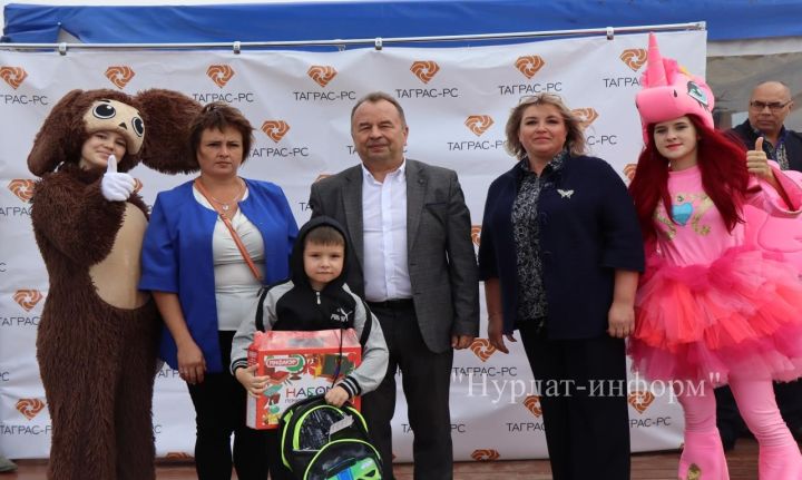 Работники ООО «ЦТ и РС» компании «ТаграС-РС» умеют плодотворно трудиться и весело отдыхать
