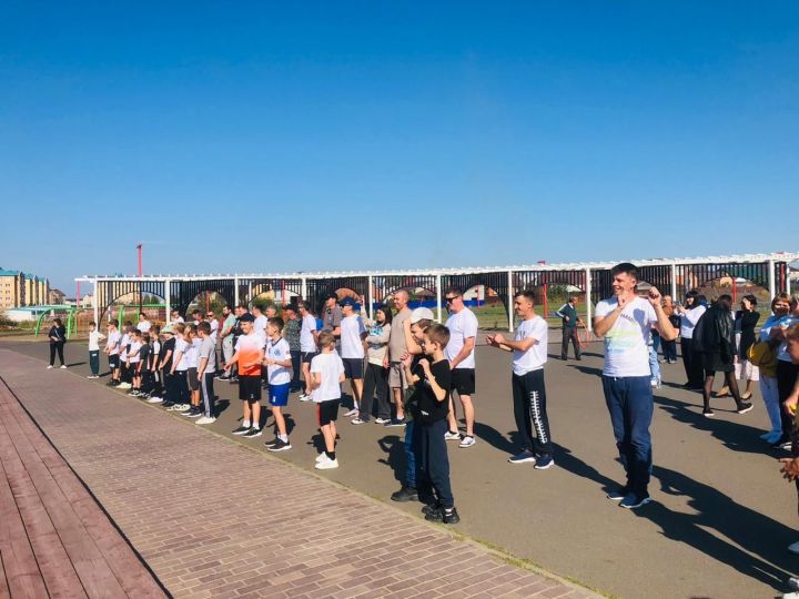 В Нурлате прошла Спартакиада ко Дню Отца