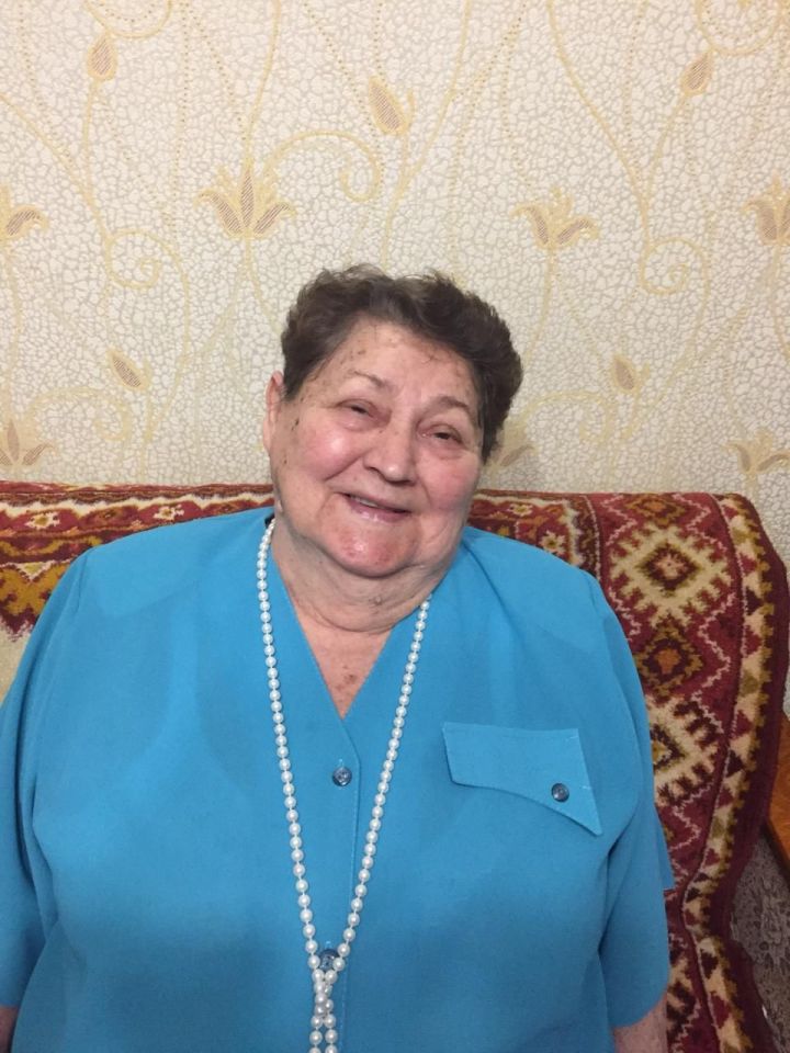 Жительница Нурлата помнит многое из рассказов своей бабушки-блокадницы