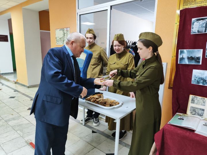 В Нурлатском техникуме прошел цикл мероприятий, посвященных Дню снятия блокады Ленинграда