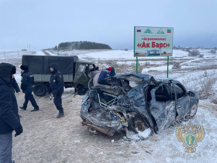 Четыре человека погибли в результате ДТП на трассе в Татарстане