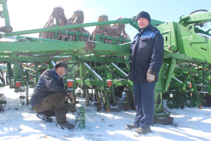 Аграрии Нурлатского района готовятся к полевым работам