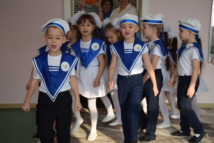 Более 3,6 тыс. детей из семей татарстанских мобилизованных освобождены от родительской платы за детсад