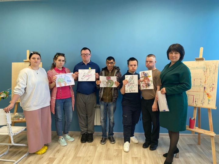 В «Мирасе» с подростками поговорили о Великой Отечественной войне