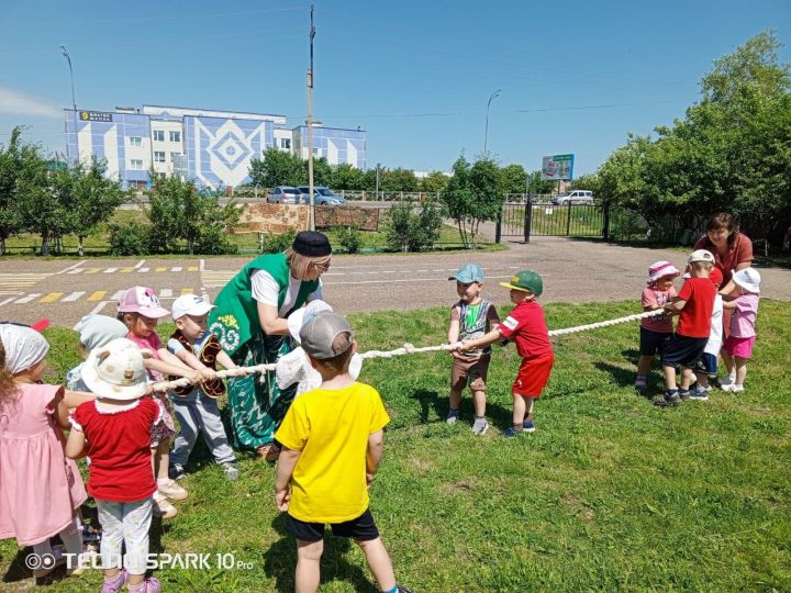 В детском саду «Камыр Батыр» прошел детсадовский Сабантуй