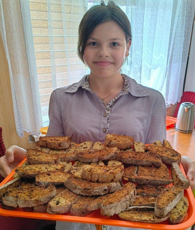 Нурлатские бойцы СВО получили посылки, разукрашенные яркими детскими рисунками