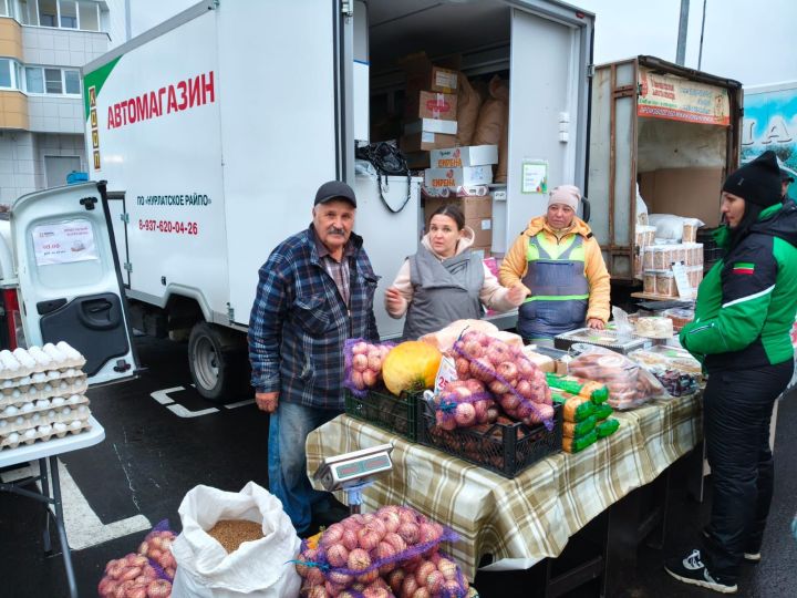 Свежие продукты от нурлатских фермеров в Казани: сельхозярмарка в «Салават Купере»