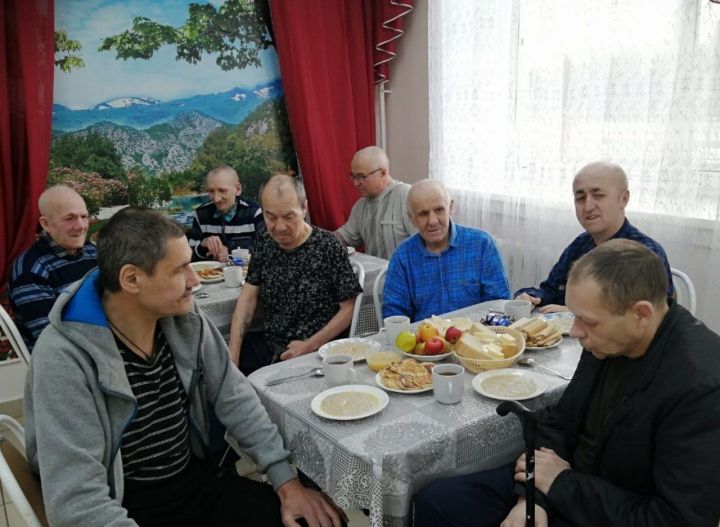 Праздник Ураза Байрам в Нурлатском доме-интернате