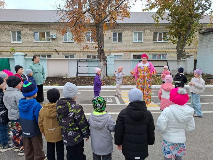 В Нурлате детсадовцы сыграли в игры народов Поволжья